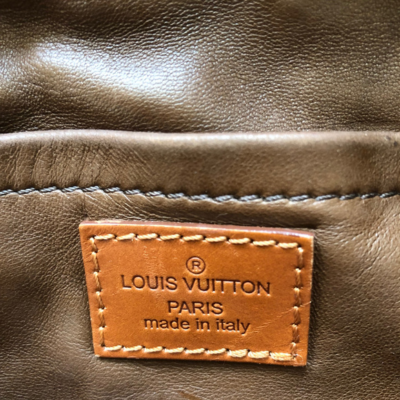 Litd Edition ORANGE Louis Vuitton Monogram Onatah Fleurs - Picture 6 of 9